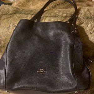 Coach black purse excellent condition